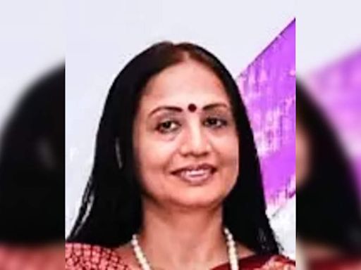 Karnataka’s new chief secretary Shalini Rajneesh to succeed her husband after his retirement | Bengaluru News - Times of India