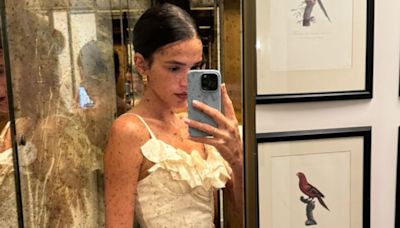 Espelho manchado? Bruna Marquezine intriga fãs com clique em hotel com diárias de R$ 8 mil na Itália