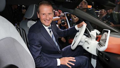 Ex-CEO da Volkswagen critica tarifas para carros elétricos chineses
