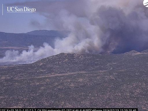 See smoke? Nixon Fire in Riverside visible from San Diego County