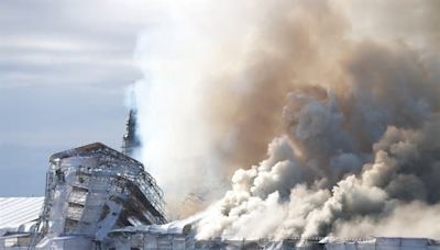 Danimarca, incendio nell’edificio della Vecchia Borsa di Copenaghen