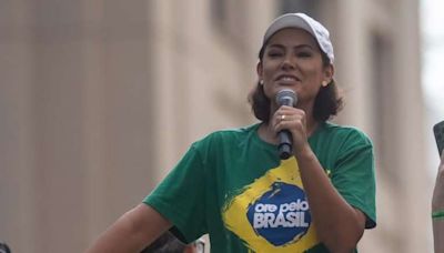 Michelle Bolsonaro lidera corrida para o Senado no Distrito Federal em 2026, diz Paraná Pesquisas