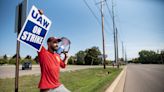 UAW workers at Lansing Redistribution Center join strike against Detroit Three