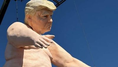 43-Feet-Tall Naked Donald Trump Statue Appears Near Las Vegas In US