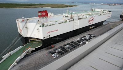 Plano de expansão global: Navio da BYD que leva até 7.500 carros chega ao Brasil pela primeira vez