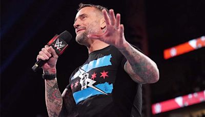 CM Punk Appears In The Ring For Promo After WWE SmackDown Goes Off Air - PWMania - Wrestling News