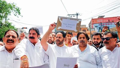 Congress holds protest against govt’s ‘failure’ to curb terrorism in Jammu and Kashmir