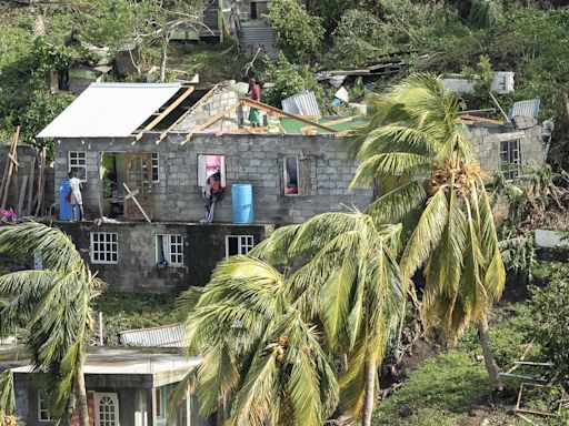 Beryl heads toward Jamaica as a major hurricane after ripping through southeast Caribbean