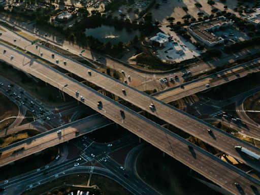 Texas permite la velocidad máxima más alta de Estados Unidos en carreteras y este es el motivo