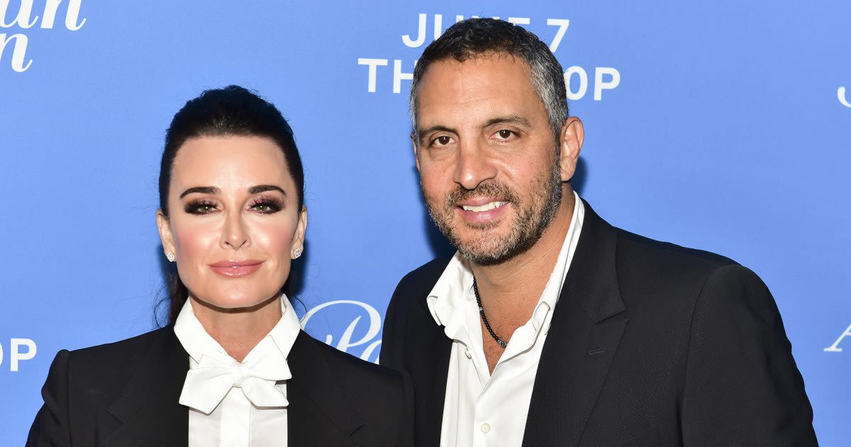 Mauricio Umansky Purchases Condo, Moves Out of Home With Kyle Richards