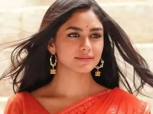 Mrunal Thakur on her cameo in 'Kalki 2898 AD': Immediately said yes without even thinking for a minute! | Telugu Movie News - Times of India