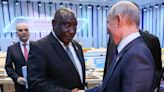 Ramaphosa dice a Putin que el conflicto en Ucrania debe resolverse por la vía pacífica