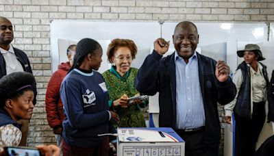 Südafrika wählt ein neues Parlament - ANC muss um Mehrheit bangen