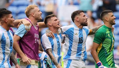 Los memes que ha generado el próximo duelo entre Francia y Argentina en el fútbol olímpico - La Tercera