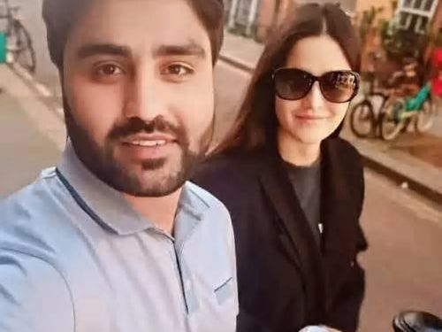 Is Katrina Kaif still in London while Vicky Kaushal returns to Mumbai? Her photo with fan goes viral - See inside