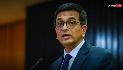 CJI DY Chandrachud Offers Prayers At Tirupati Temple In Andhra Pradesh