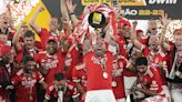 Futebol: Benfica, Bayern e PSG celebraram os títulos este sábado