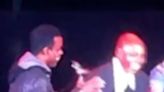 Imágenes del ataque a Chappelle en escenario y la broma “salvaje” sobre Will Smith de Rock compartidas en línea