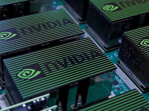 Nvidia could be on the verge of a massive technical sell-off, chart analyst warns