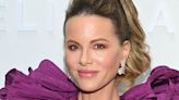 Kate Beckinsale, 50, shows strong abs, legs, and arms in new yoga video