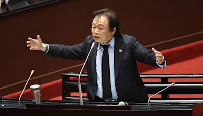 藍營告綠「綁架議事人員」王世堅批升高衝突：難怪支持度那麼低