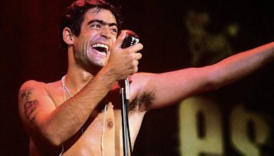 Rodrigo Bueno cumpliría 51 años: 45 fotos íntimas de su niñez, sus amores y los shows que lo convirtieron en un hito de la música