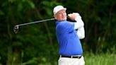 Els, Chalmers share 1-shot lead at Senior PGA