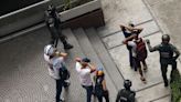 Protestas contra Maduro dejan al menos 11 muertos y 749 detenidos - La Tercera