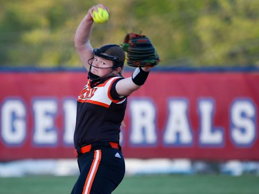 ‘Change the culture.’ Young Douglass softball team developing attitude and offense.