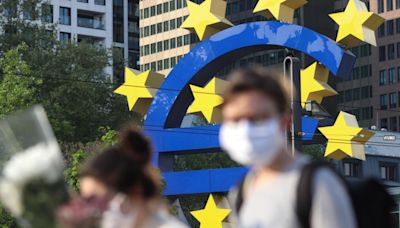 Eurozone business activity sees decline after Paris Olympics boost