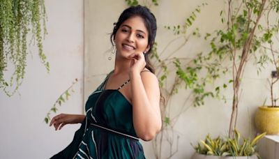 Actress Anjali's Green Dress Is Perfect For Your Date Night - News18