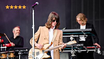 Blossoms say hit song was inspired by statue stolen near Glasgow during TRNSMT set