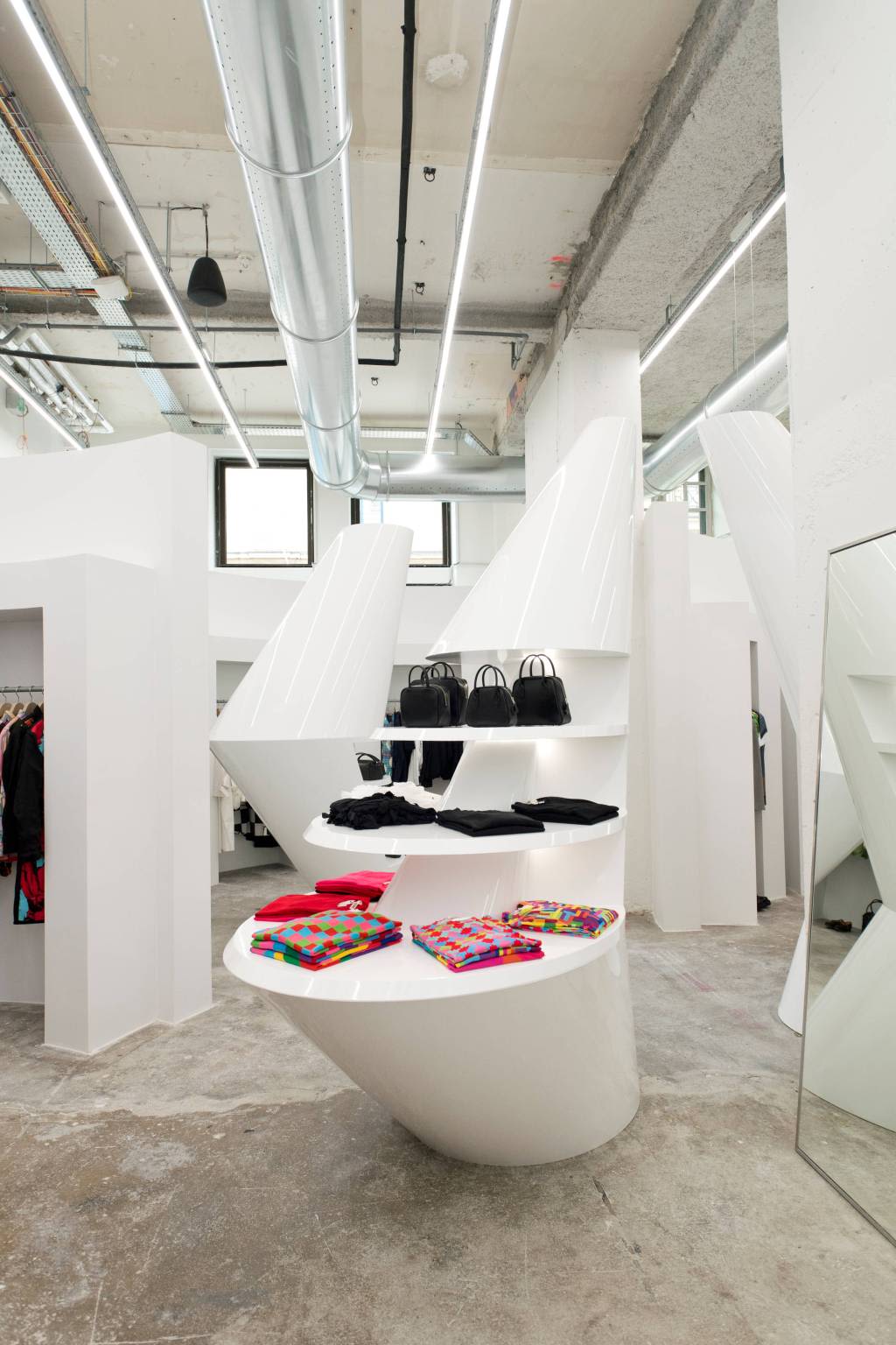 EXCLUSIVE: A Preview of Paris’ New Spaceship-like Dover Street Market