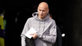 Jonjo Shelvey undergoes Nottingham Forest medical ahead of proposed move