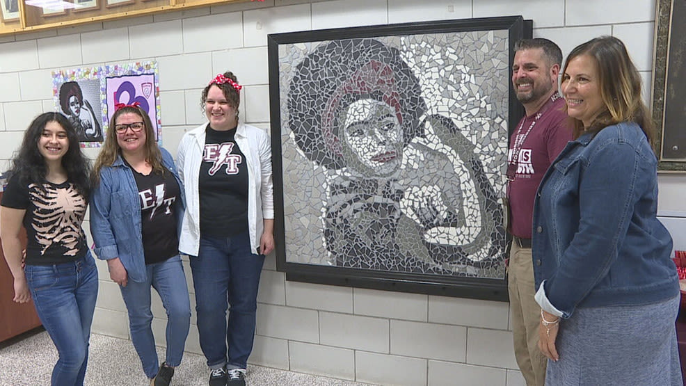 'The Black Rosies': Girls at Edison Tech High School unveil mural with powerful message