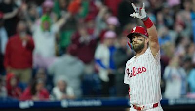 Bryce Harper homers, Alec Bohm extends his hitting streak as Philadelphia Phillies beat San Francisco Giants