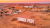 Coober Pedy, la ciudad en la que todo el mundo vive bajo tierra en la que se rodó ‘Mad Max 3′