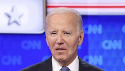 Las redes se ceban con los numerosos errores y fallos de Biden durante el debate