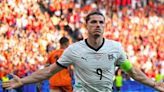 Marcel Sabitzer sinks Netherlands and takes Austria to the top of Group D