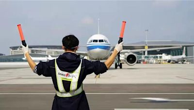 陸旅遊復甦但三大航空上半年卻虧損 外媒曝「三大主因」 - 兩岸