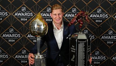 NHL award winners: Colorado Avalanche's Nathan MacKinnon sweeps MVP awards