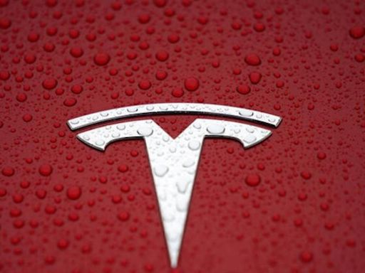 Tesla threatened to fire law firm in bid to block Musk pay critic – court document