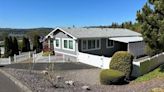 2 Bedroom Home in Kalama - $199,900