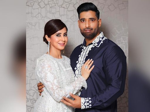 What led to Urmila Matondkar’s divorce from Mohsin Akhtar Mir?