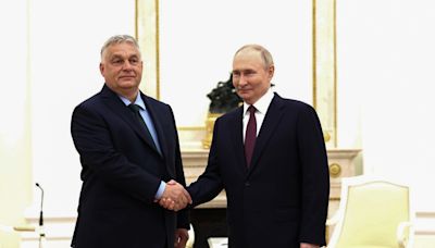 La visita de Orbán a Moscú desata la ira de Bruselas y Putin se marca otro tanto en su pugna con la OTAN y la UE