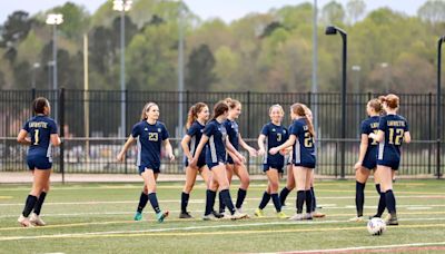 Lafayette girls soccer team poised for playoff run after undefeated regular season led by dominant defense