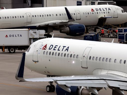 Delta investigating spoiled meals that led to emergency landing