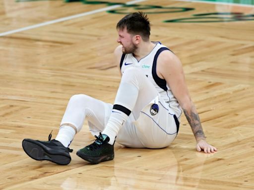 Los Celtics rematan a los Mavs de Doncic y regresan al trono de la NBA