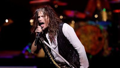 Steven Tyler y el amargo final de Aerosmith: sus duros últimos años entre acusaciones de abuso y la lesión a la garganta - La Tercera