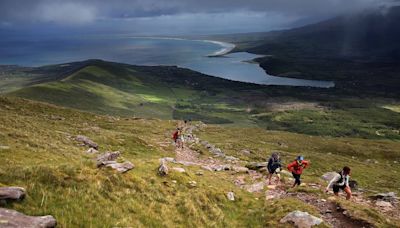 Mountain rescue search for missing hiker on Dingle Peninsula